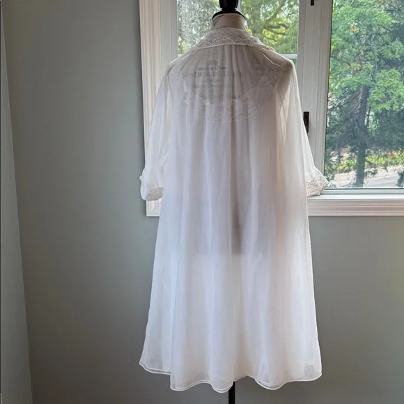Vintage Vanity Fair peignoir robe & nightgown set Ivory/white floral EVC size L - Picture 4 of 11